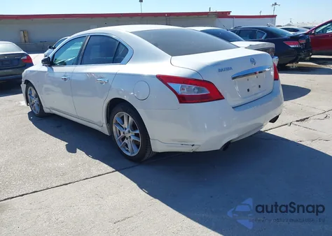 2011 Nissan Maxima 3.5 S z USA, uszkodzony, nr VIN 1N4AA5AP6BC833240
